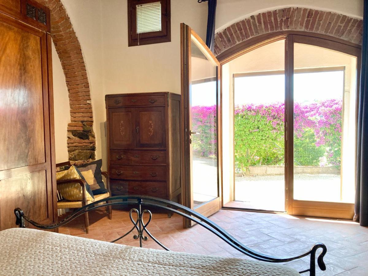 San Cerbone Apartment Porto Azzurro Ngoại thất bức ảnh