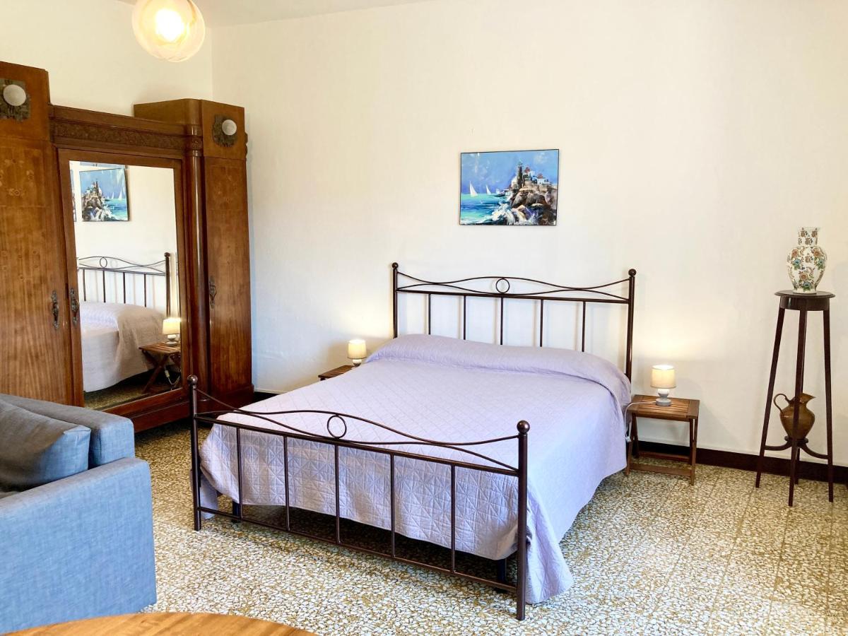 San Cerbone Apartment Porto Azzurro Ngoại thất bức ảnh