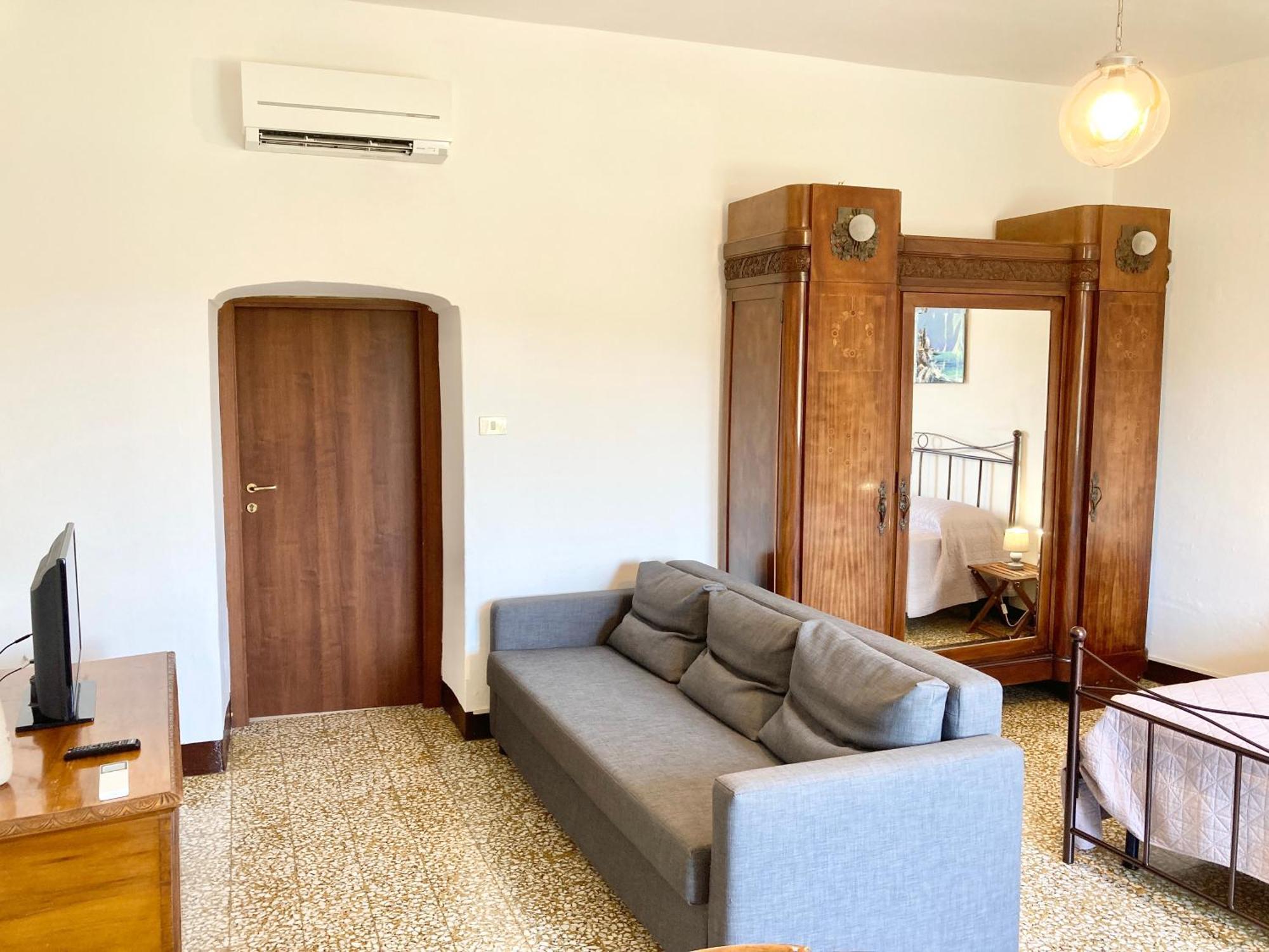 San Cerbone Apartment Porto Azzurro Phòng bức ảnh