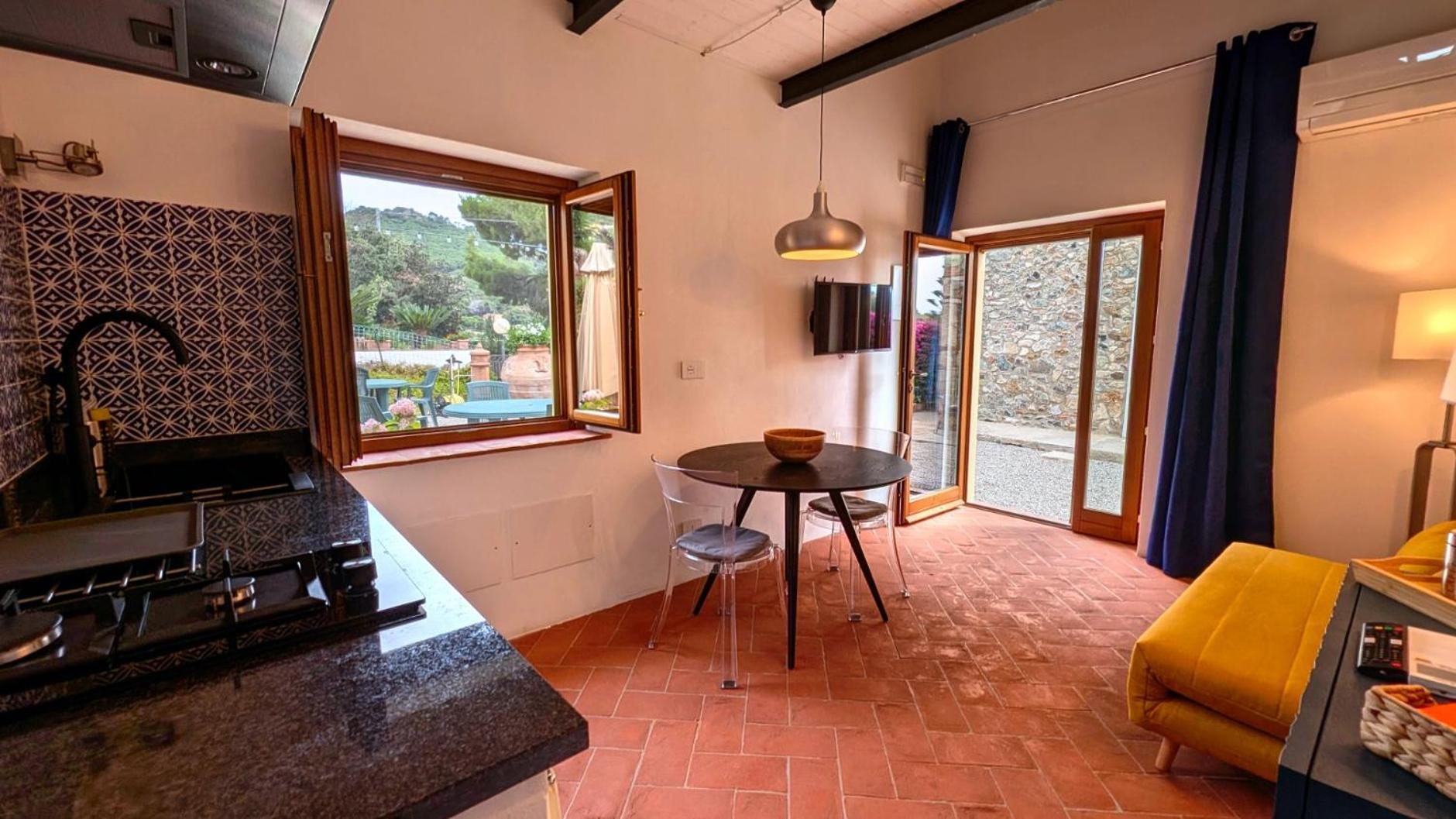San Cerbone Apartment Porto Azzurro Ngoại thất bức ảnh